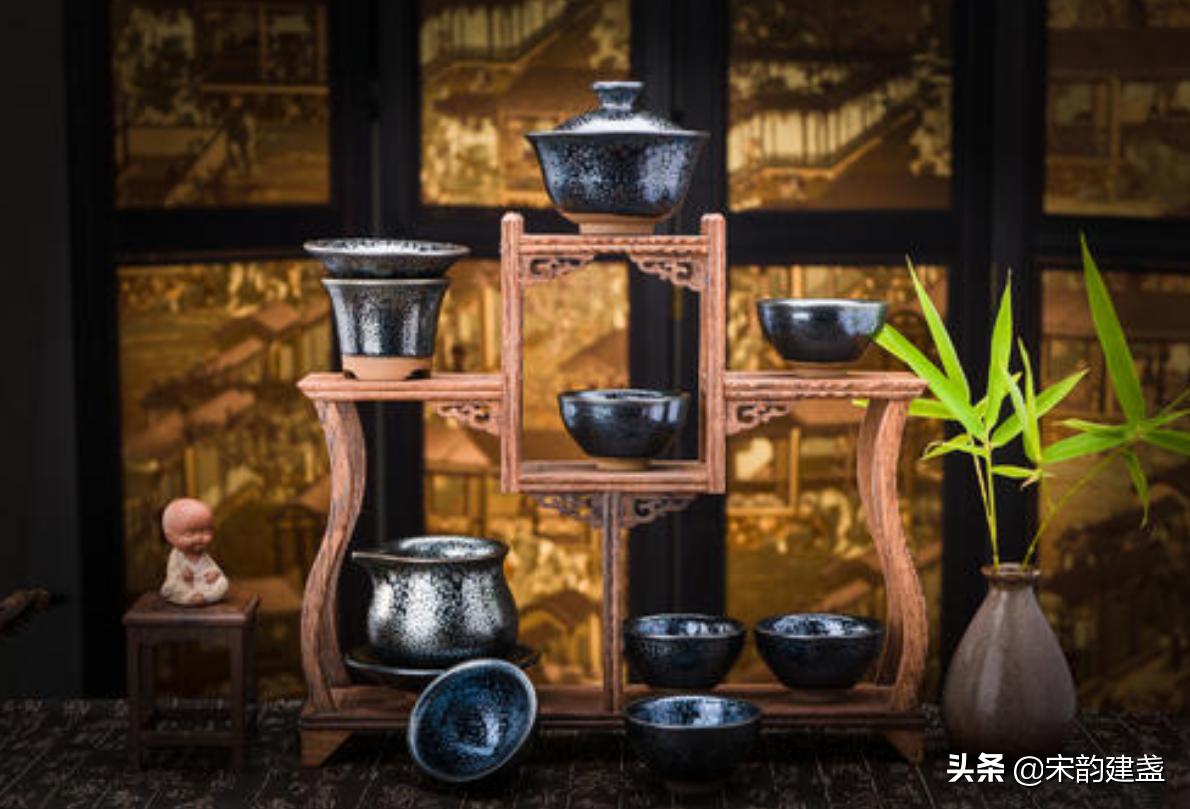 建盏喝茶的好处有哪些,什么样的建盏喝茶好