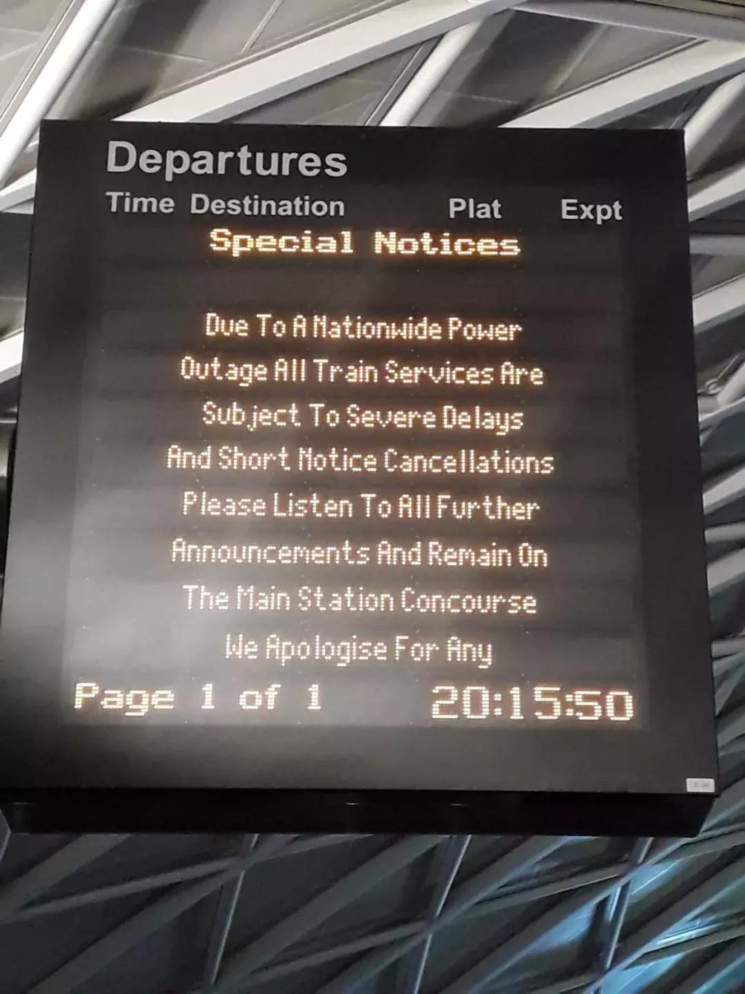 停电断网的一天,停电导致全球电网瘫痪要停多少天