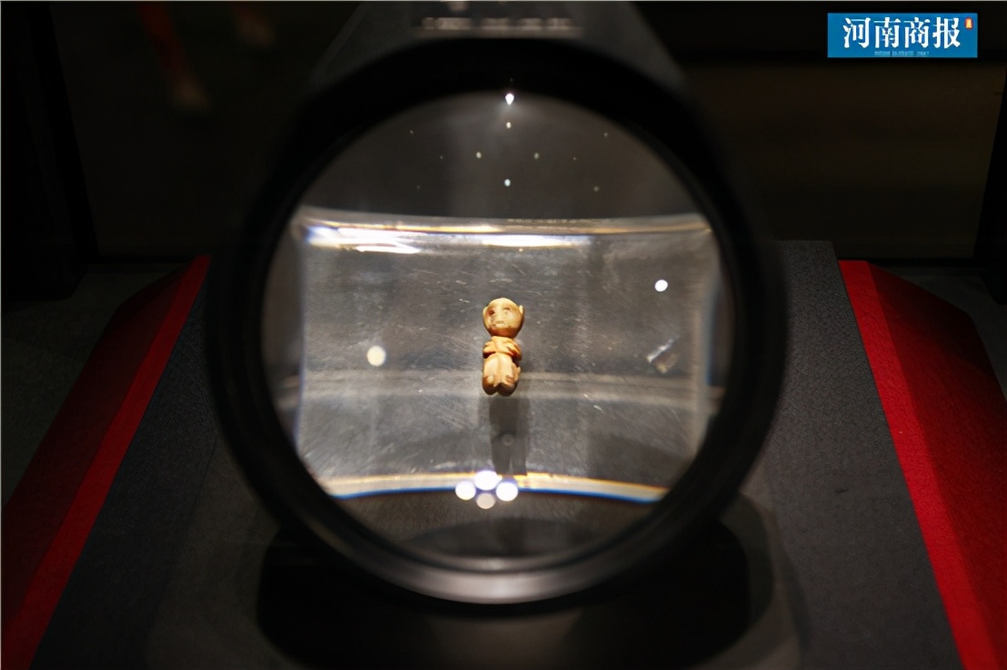 商代有哪个青铜器铭文里有夏朝,二里头遗址青铜器上的铭文