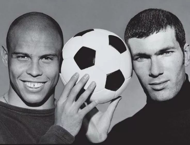 别样情人原唱梁家辉,别样情人