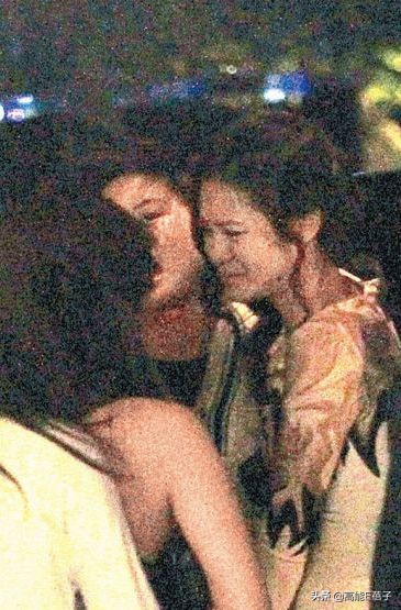 璞棬鍐嶈捣椋庝簯,棣欐腐璞棬涓変唬鍚嶅獩