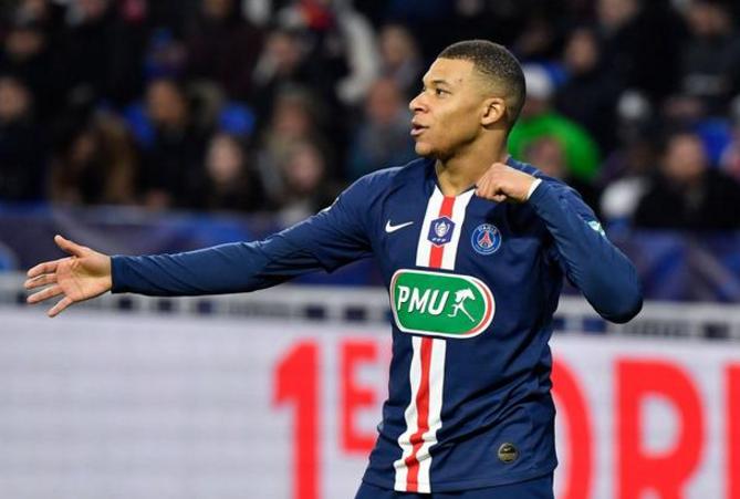 中非混血小球员,中非混血孩子中国成长记