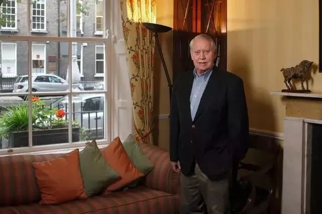 戴15美元手表,戴15块钱的手表