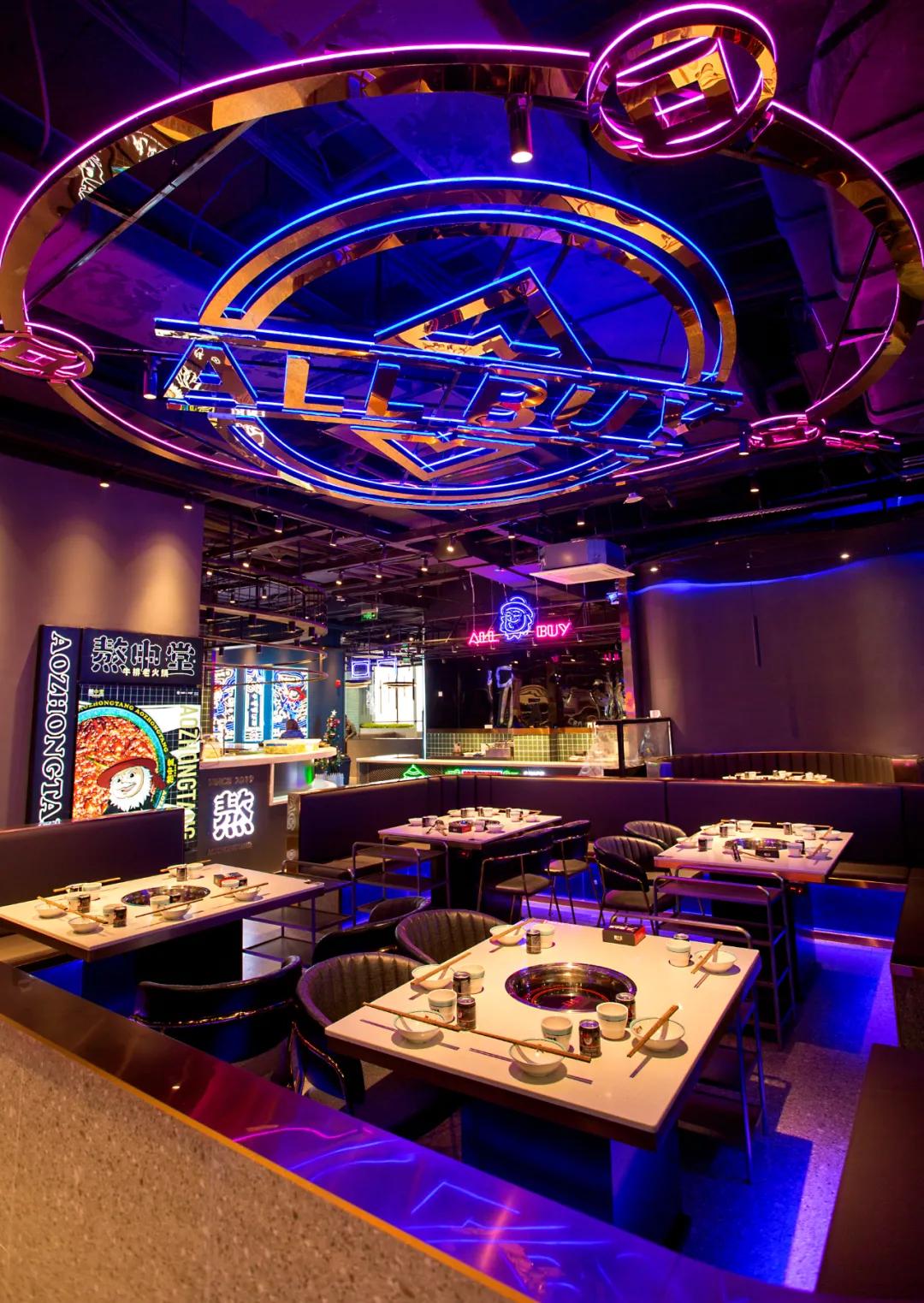 成都前十名好吃的牛排火锅,地道的牛排火锅吃起来贼过瘾