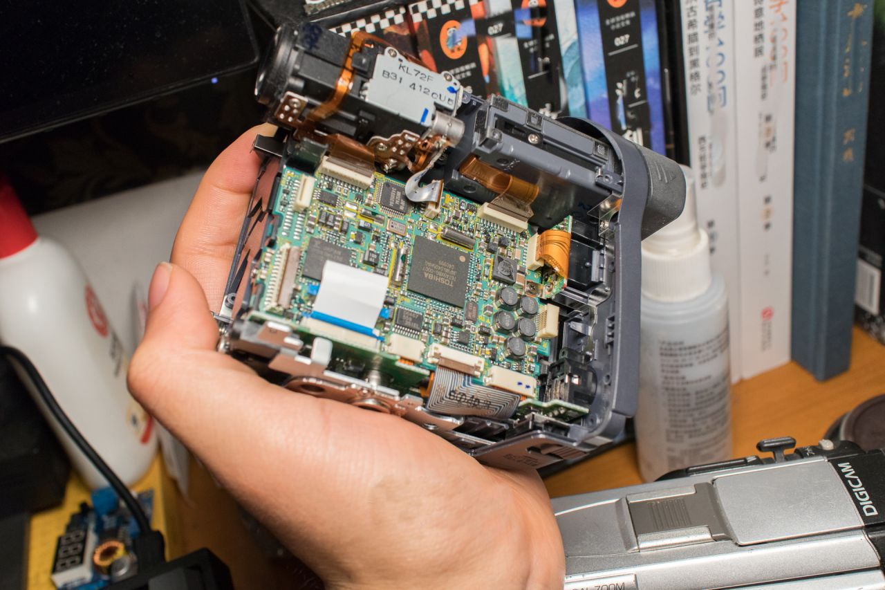 老款磁带dv摄像机工作原理,手持dv磁带摄像机