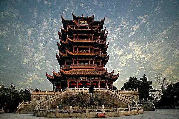 中国的十大古楼,中国旅游十大名楼
