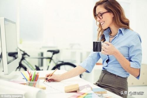 我想让别人叫我老板，讨厌别人叫我老板娘