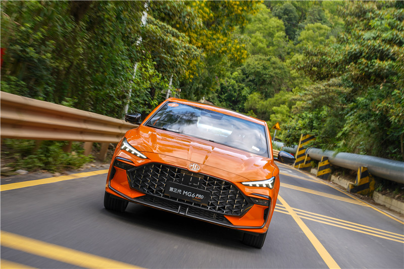第三代mg6prosupersport赛道模式,激进前卫全新mg6pro预告图发布