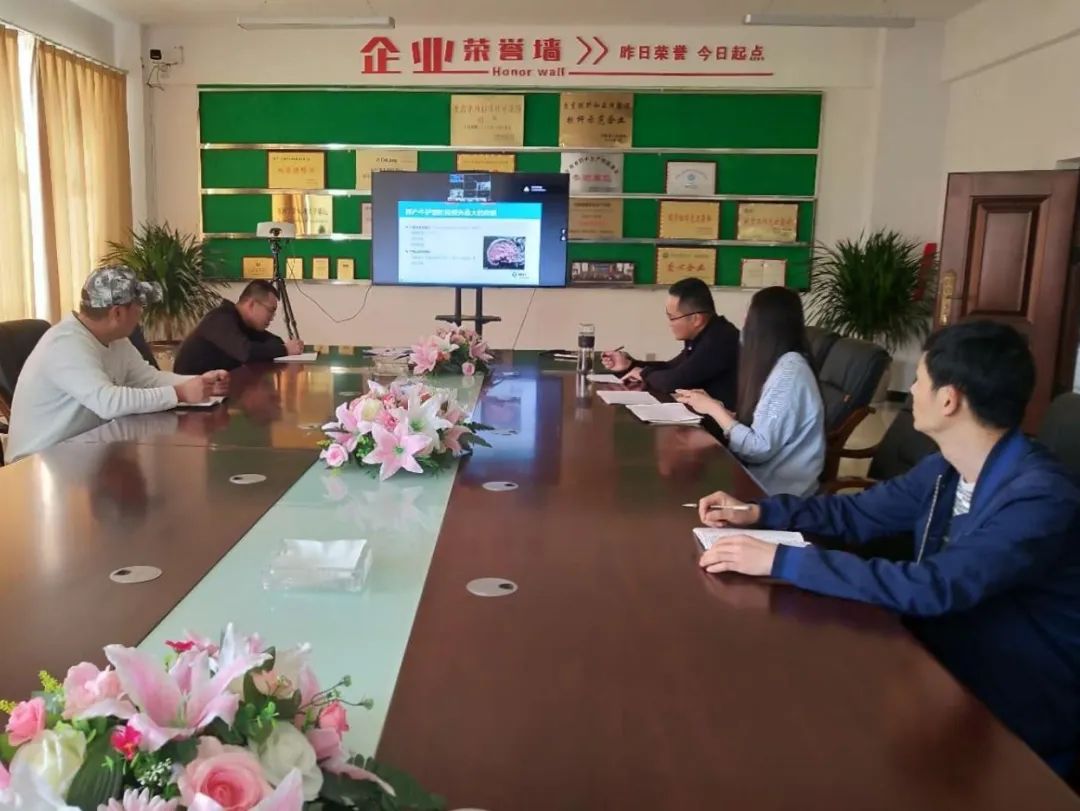 如何预防产后乳腺炎,产后疾病预防与护理