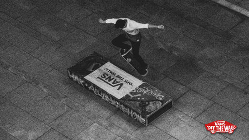 vans果然还是棋盘格最耐看,vans光感棋盘格