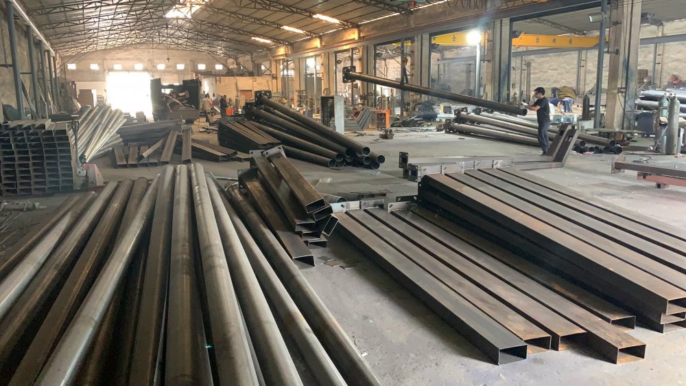 古镇led路灯厂家供应,led路灯灯杆厂家价格