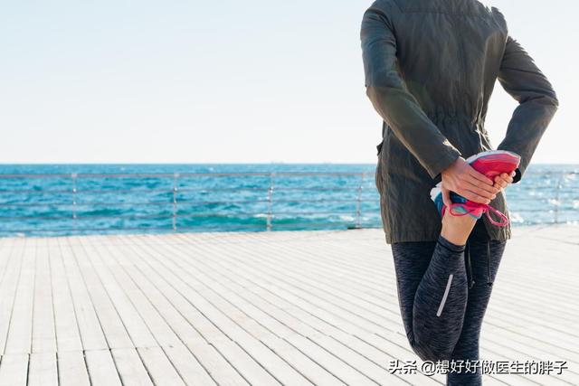 膝关节骨刺正确治疗方法,膝关节骨刺怎么缓解症状