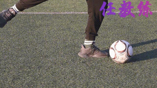 足球绕杆中考标准动作视频示范,中考体育足球绕杆技巧及训练方法