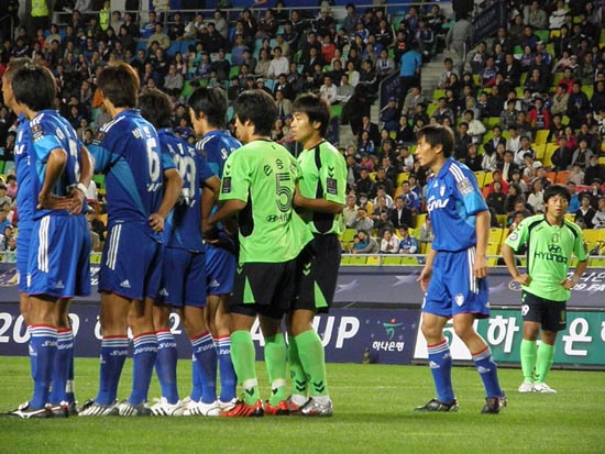 韩职城南fcvs江原直播,韩职济州联对城南fc现场直播