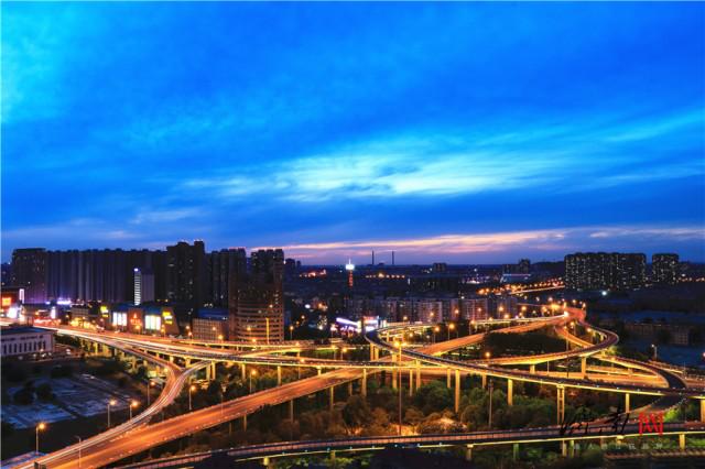 向上吧在哪播,向上吧直播间