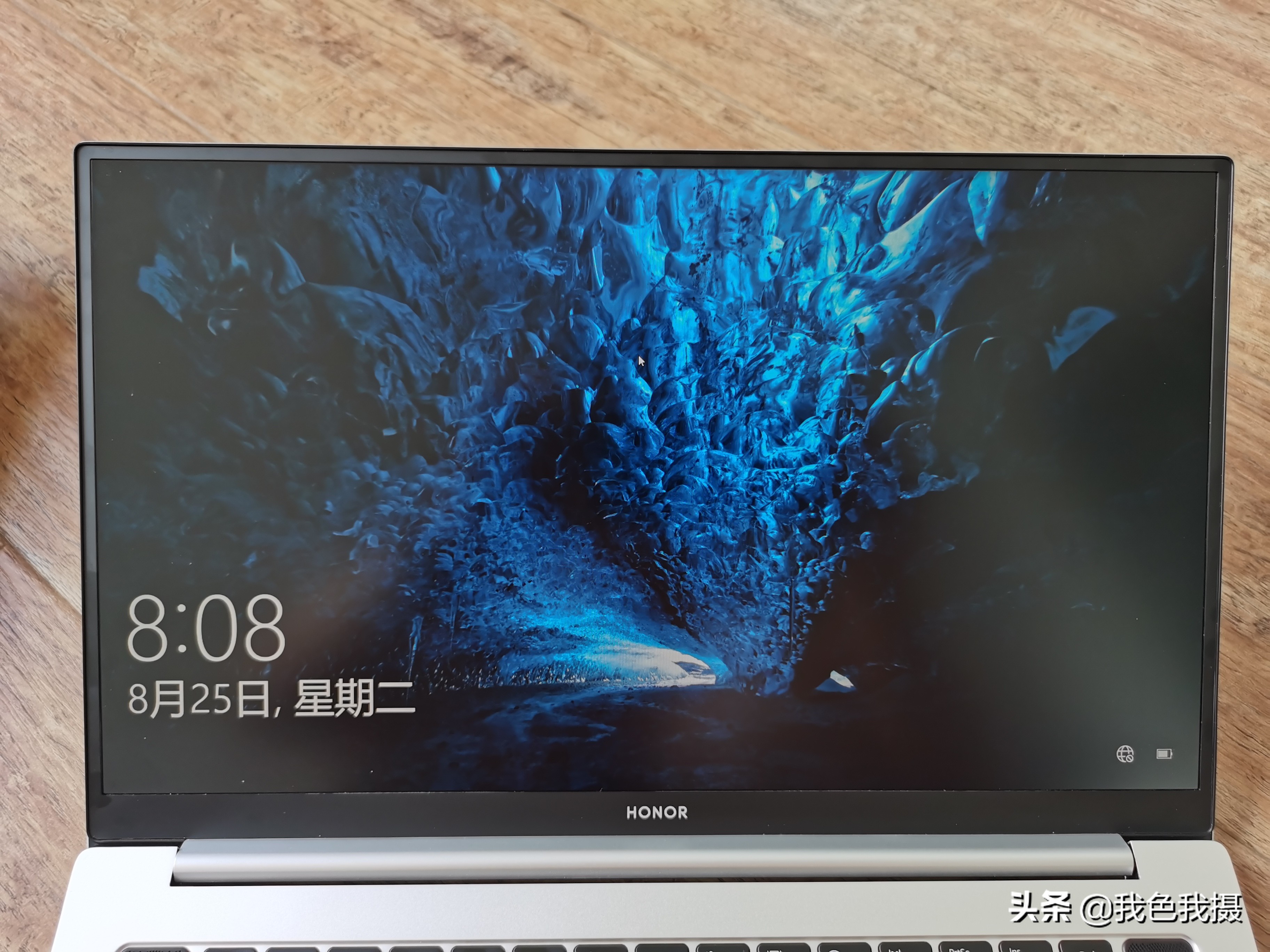 荣耀和联想笔记本比较,联想和荣耀的平板电脑怎么样