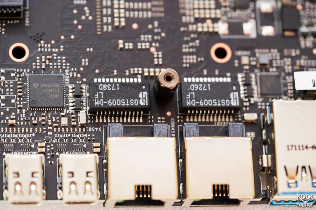 拆解不带框屏幕总成,拆解揭晓内部用料