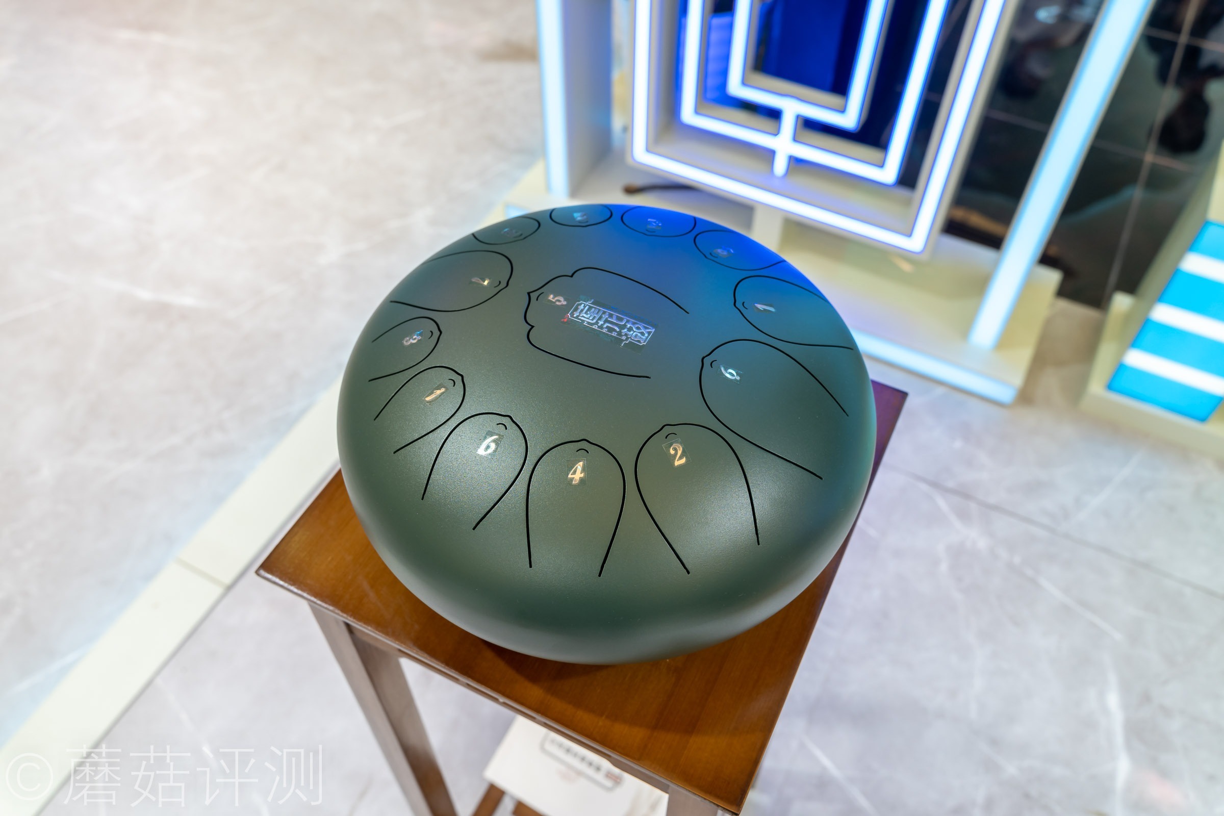 又有啥好玩的？蘑菇带你逛ChinaJoy2021，硬件、车和漂亮的小姐姐