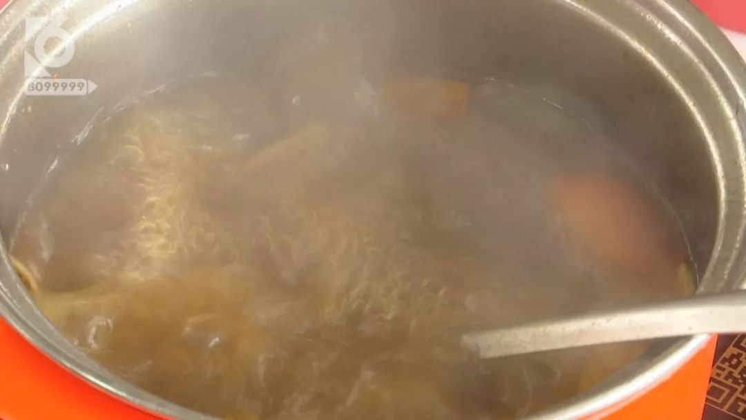 食堂4元成本的小火锅,小火锅一个人吃10元