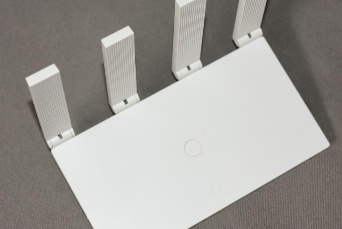 华为千兆实测,华为穿墙千兆路由器信号弱