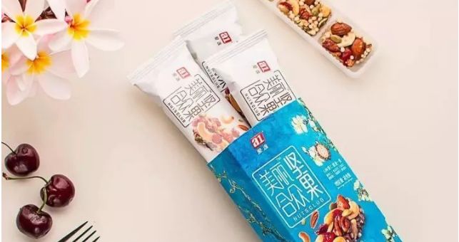 坚果口味“混合风”来袭,a1爱逸引领零食创新潮流