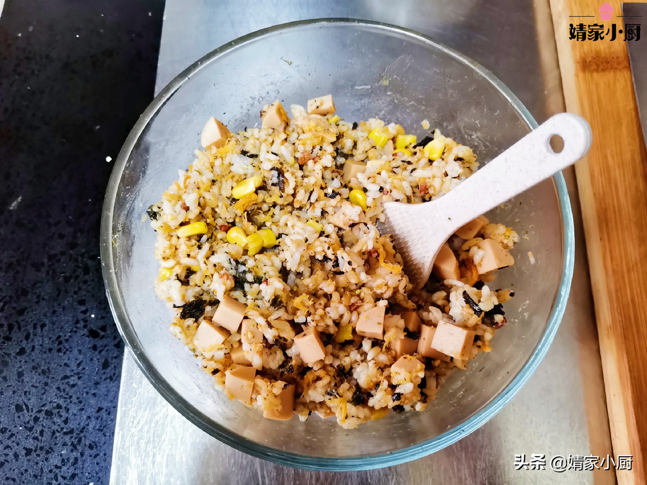 日式便当轻体验之午餐肉饭团,日式饭团是热着吃还是冷吃