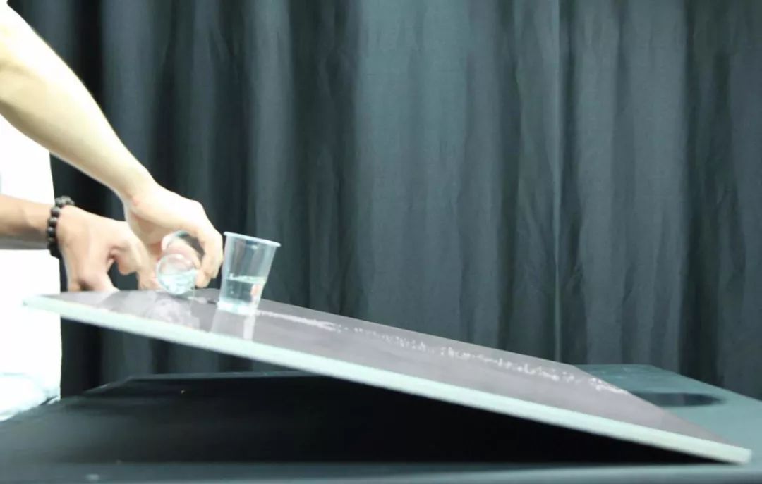 梵香1860和鼎立瓷砖哪个好,梵香1860竹木纤维墙板怎么样