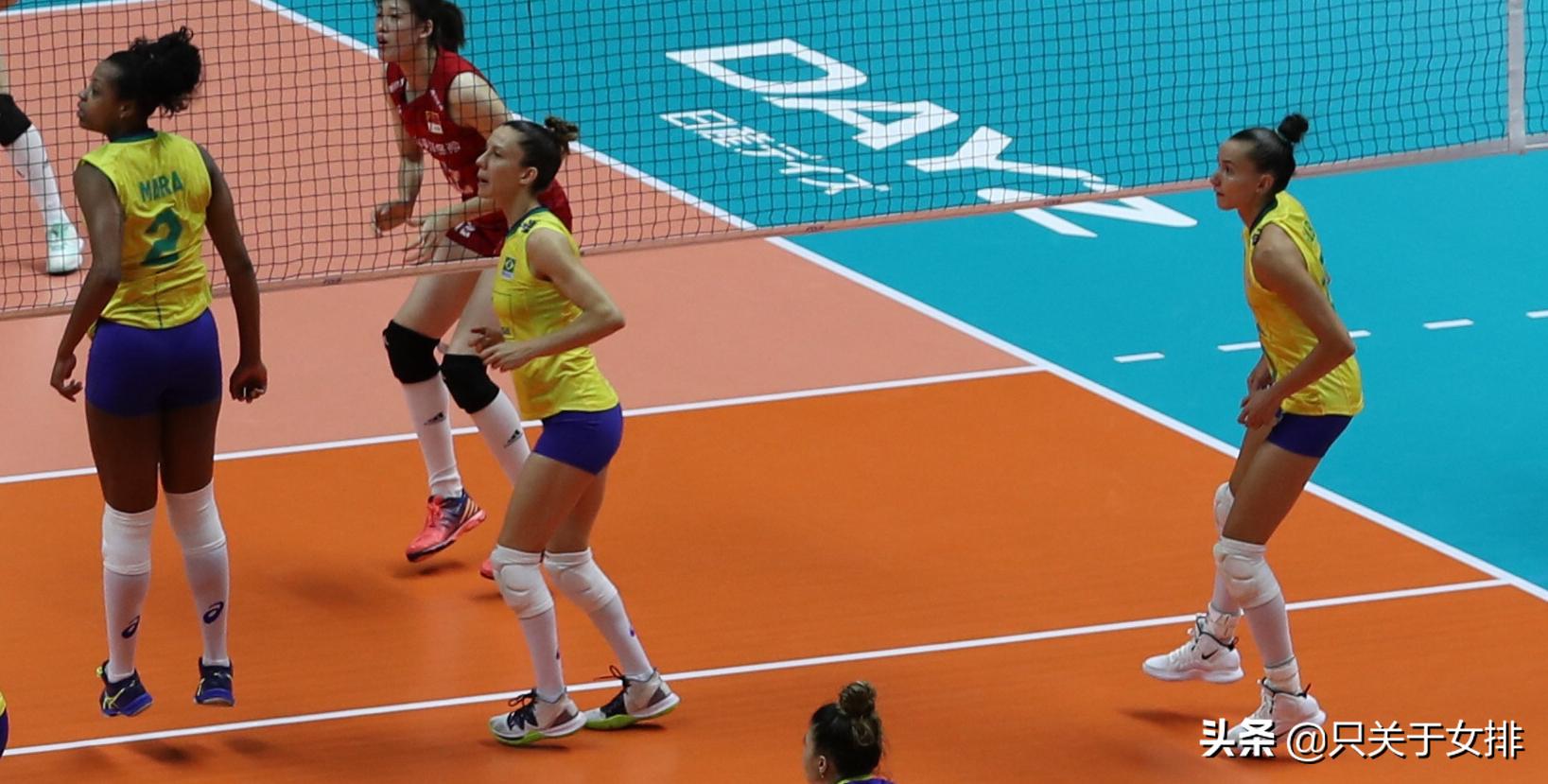 中国女排都有谁穿篮球鞋,中国女排朱婷穿库里球鞋