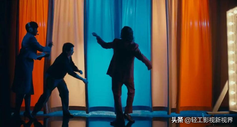 真正的小丑是什么样的,什么样的小丑