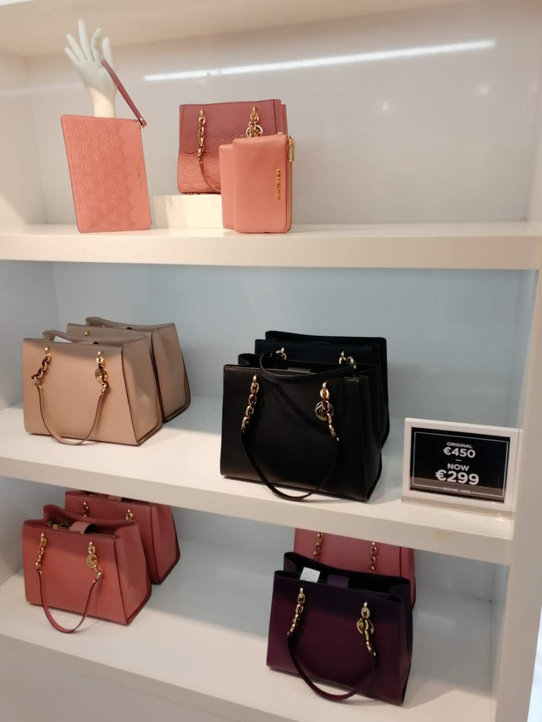 聊一聊丰田埃尔法,聊一聊雷克萨斯