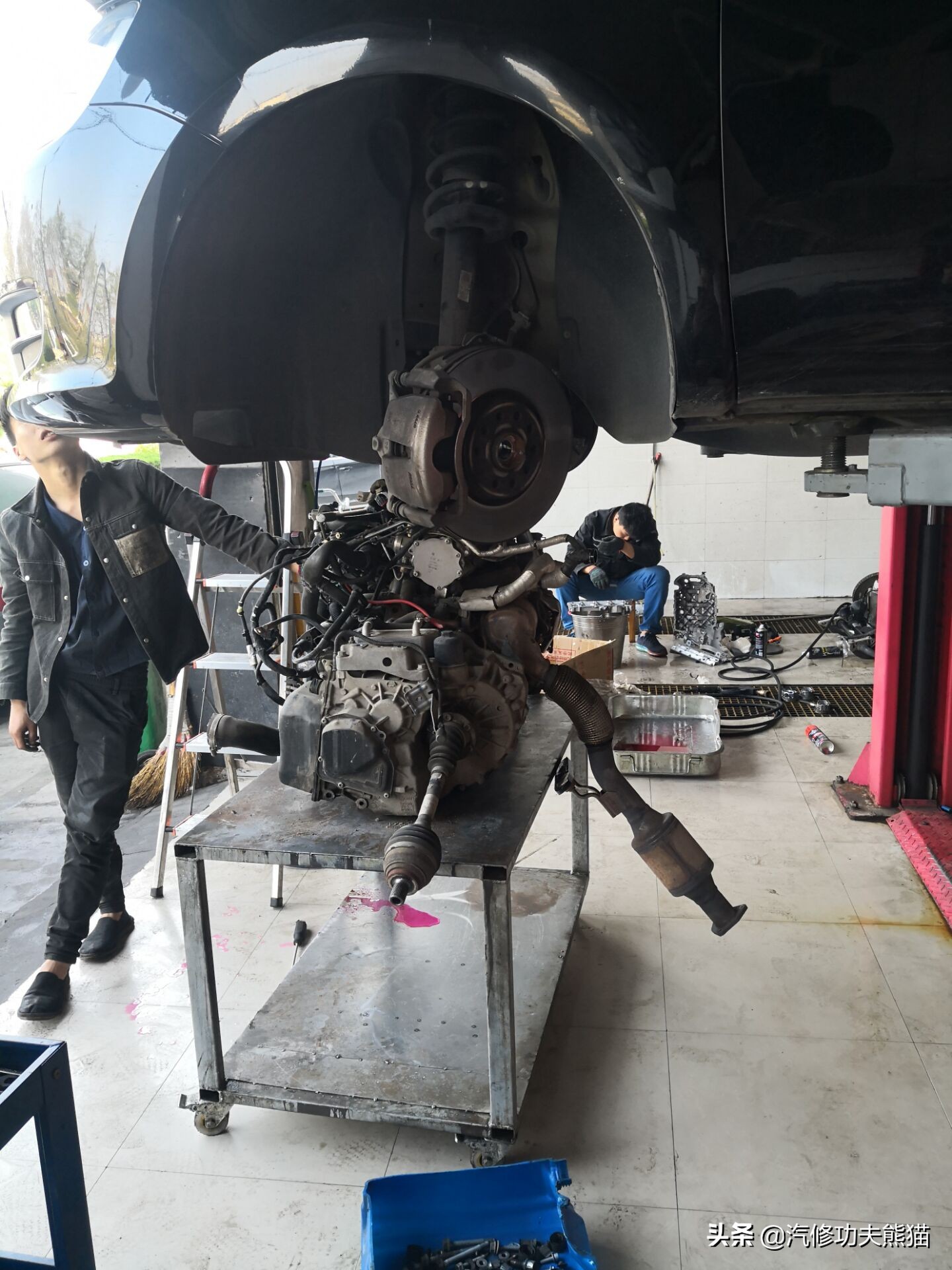 大众夏朗烧机油用什么燃油宝,2012款夏朗2.0t烧机油怎么处理