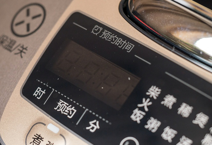 美的ih电饭煲对比测评,美的电饭煲vs九阳电饭煲