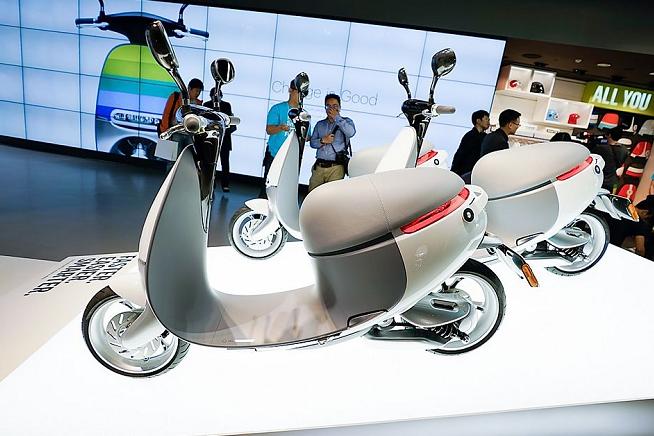 雅迪爱玛电动车实测续航,雅迪和爱玛电动车的续航比较