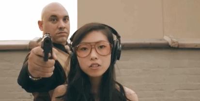 最年轻亚裔影后,51岁影后被骂又老又丑