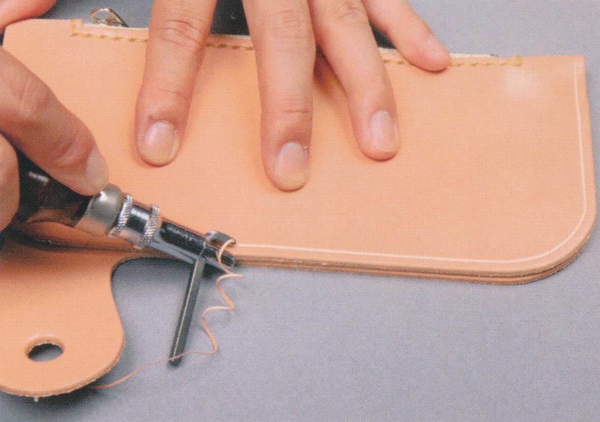 做大型皮包的手工全教程,自己做皮革包教程