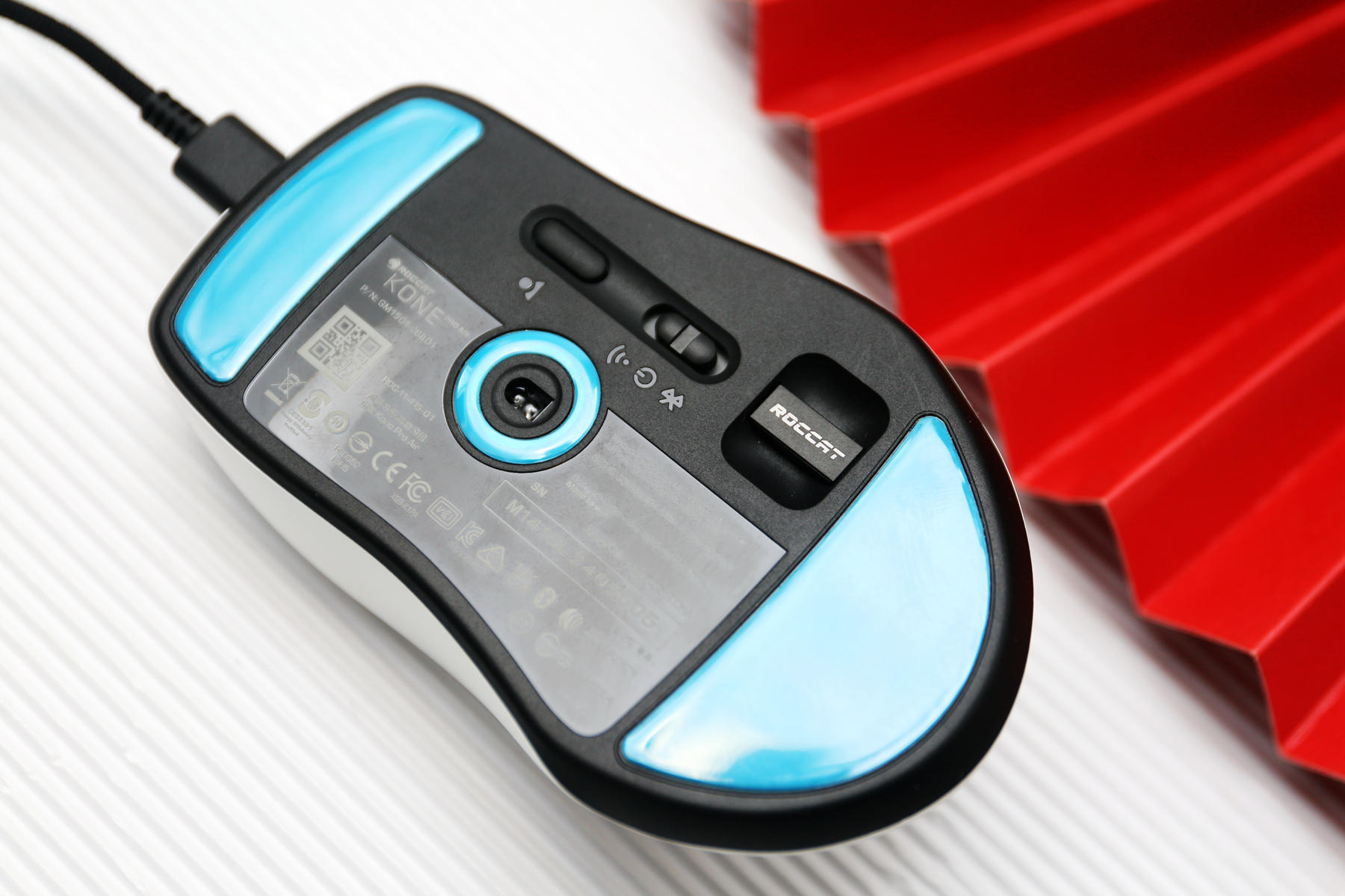 冰豹koneproair游戏鼠标,冰豹konepureultra和koneproair