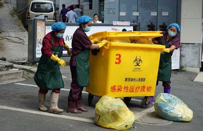 给抗疫前线医护人员的物资,为抗疫前线运送抗疫物资