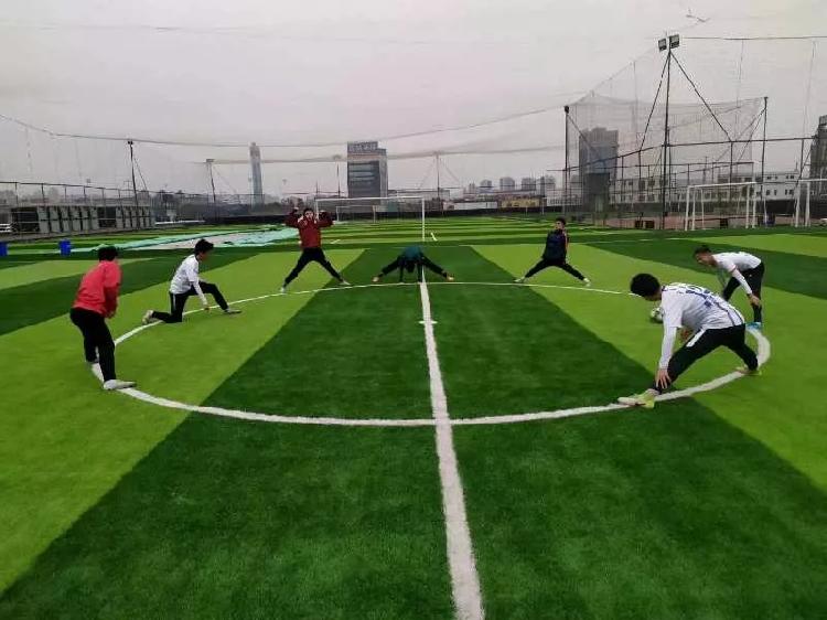 偶遇邓超陈赫鹿晗迪士尼,邓超鹿晗李晨综艺踢足球