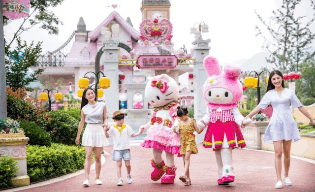 2021年的游乐园，你是期待悬崖边上的跷跷板还是一整年的生日趴？