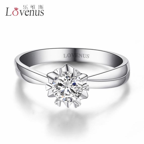 品牌钻戒和定制钻戒哪个好,买大品牌钻戒和普通品牌钻戒