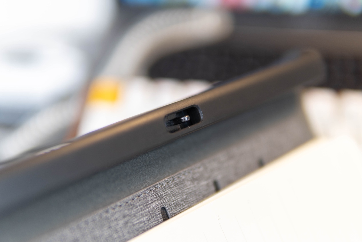 有小秘密也不慌，笔下文创指纹解锁笔记本上线小米有品