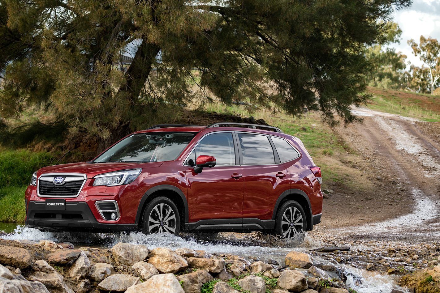 老款斯巴鲁森林人极限越野,二代斯巴鲁森林人越野性能