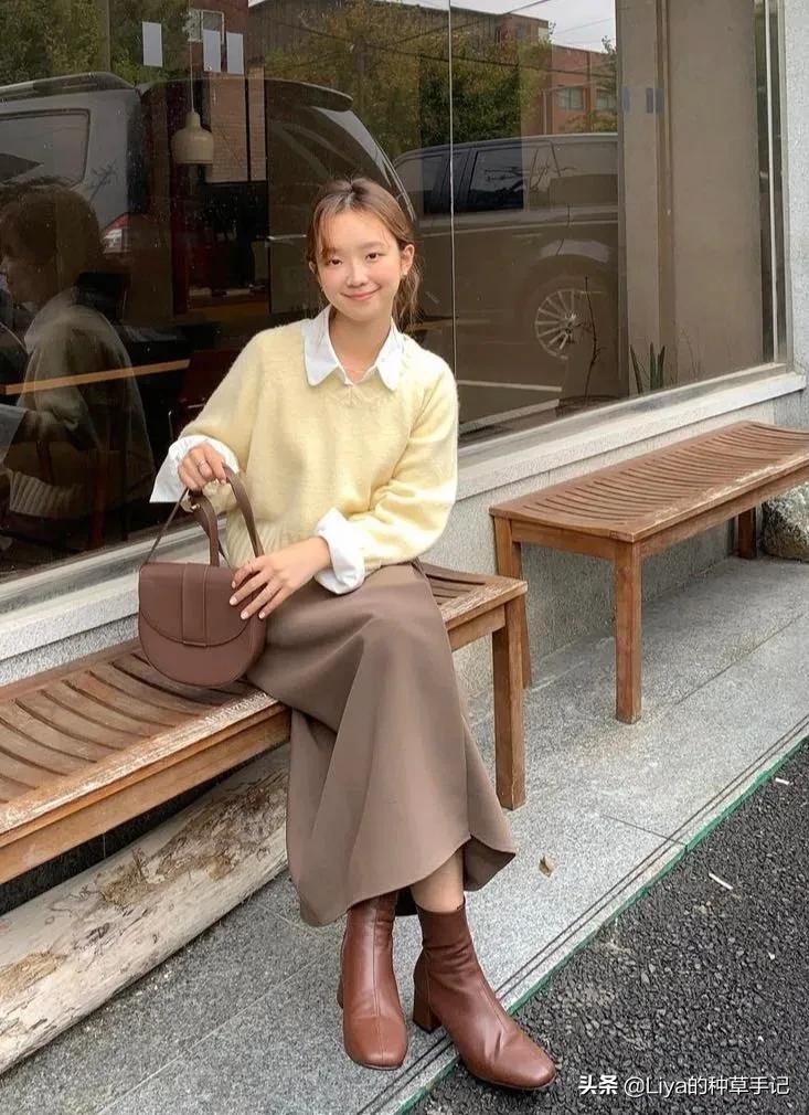 大毛衣半裙过年最显气质穿搭,毛衣半裙冬季