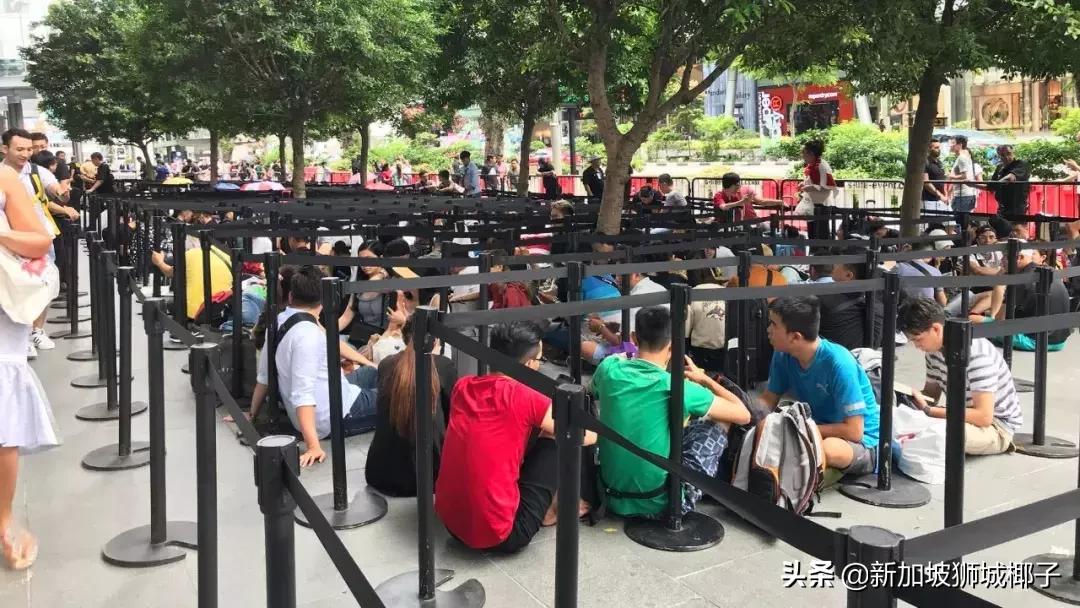 惊！新加坡华为国庆福利，只卖54新币