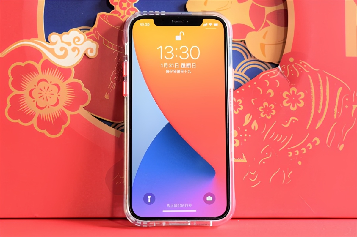 iphone12pro皮革保护套,iphone12或将搭配新保护壳