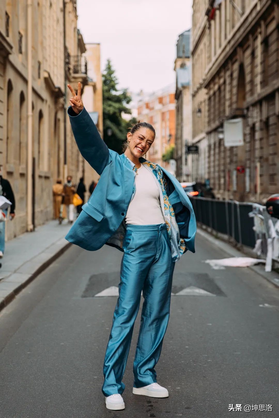 穿搭每日灵感,穿搭灵感巴黎世家