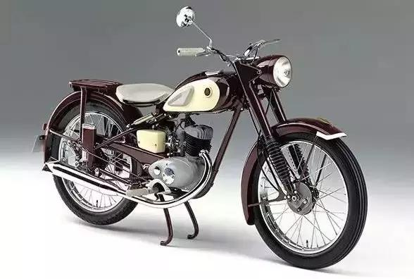 靠“*养包**”员工，逼疯同行！最不务正业的公司，在全球火了100年