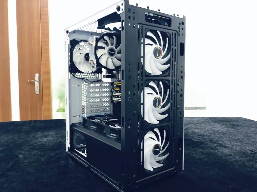 机箱风扇怎么装才能找到最佳效果,机箱风扇要怎么装才正确