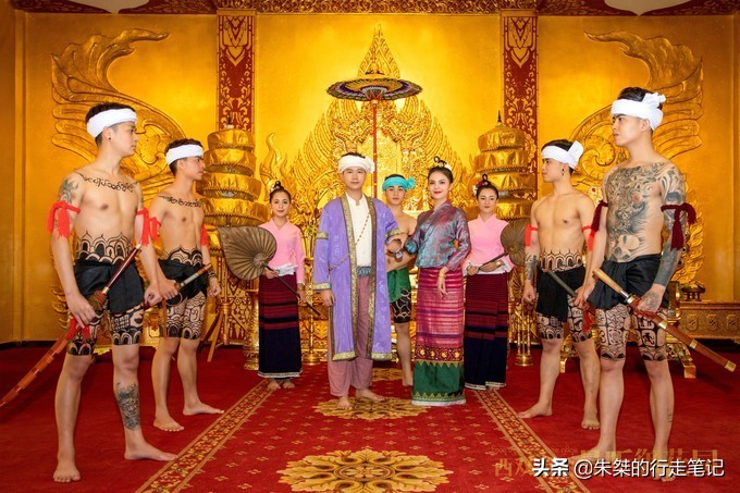 西双版纳泼水节攻略,西双版纳傣族泼水节和广西泼水节