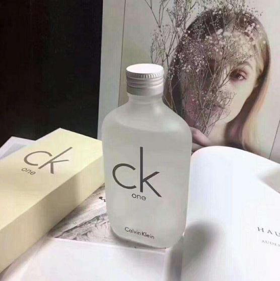 那些让女生抵抗不了的男士香水,2018十大最受女性欢迎的男士香水